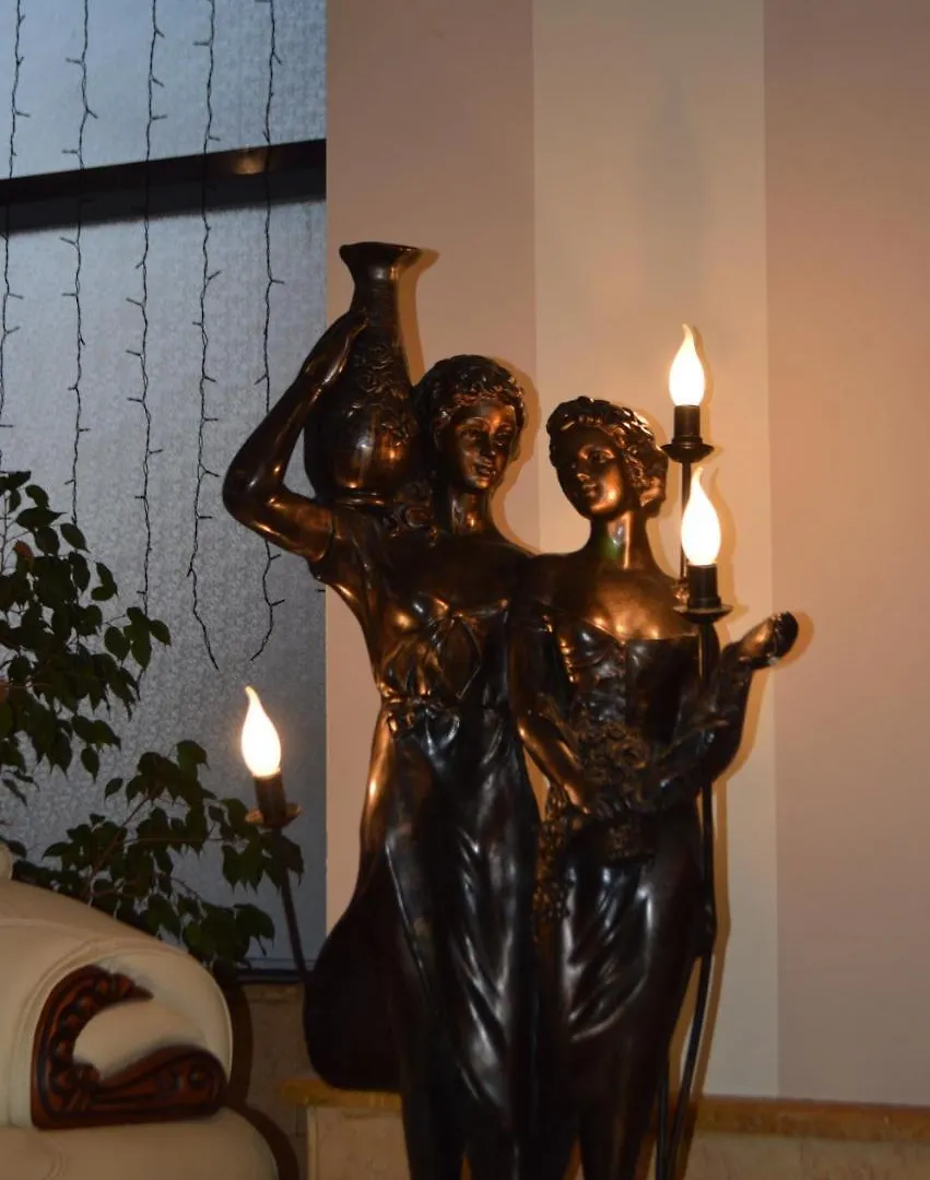 **  Hotel Sir Orhideea Bucureşti România
